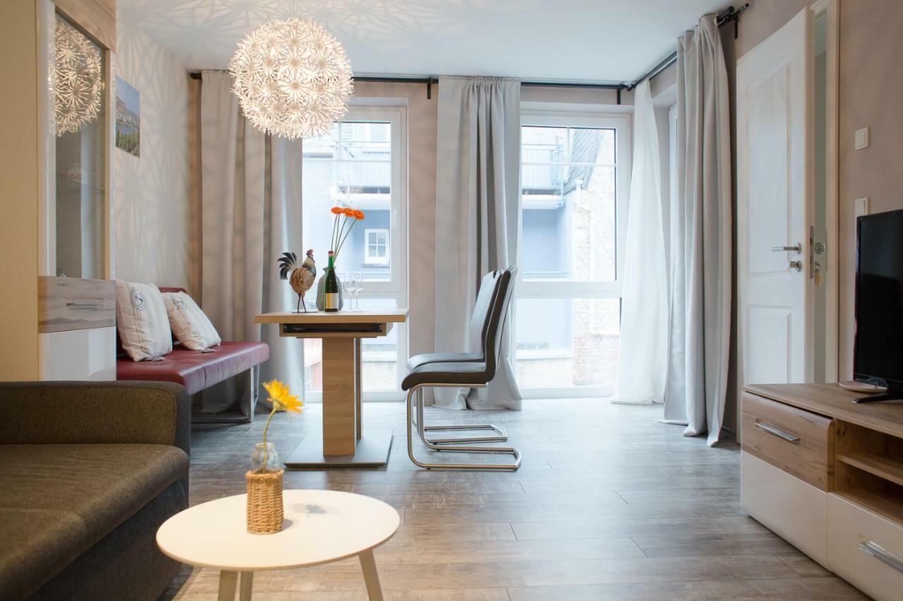 Haus Ambiente Apartment ไรล์ ภายนอก รูปภาพ